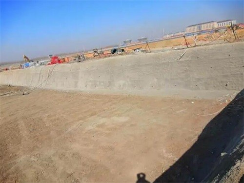 阿坝高铁桩基础建设